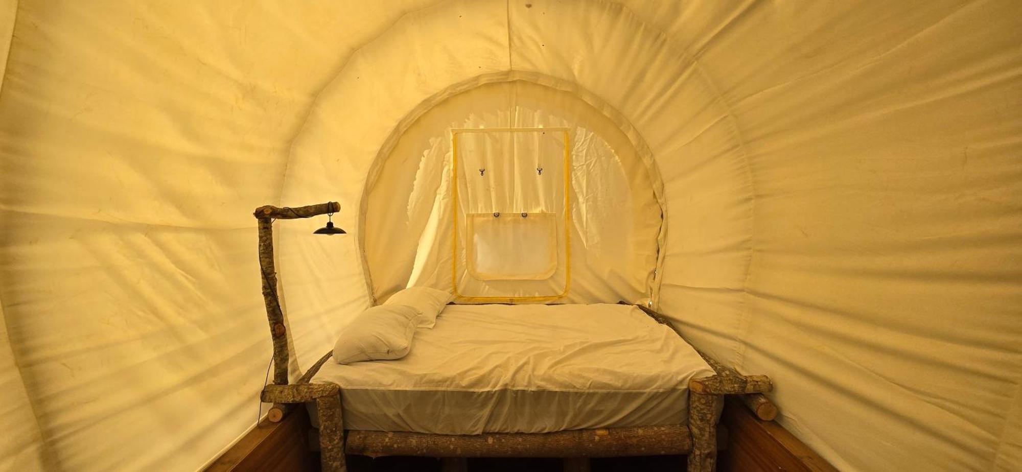 Covered Wagons Hill Camp - Wagon 4